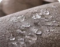 Gotas sobre tecido impermeabilizado